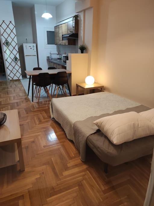 Alexandra 'S Home Athen Exterior foto